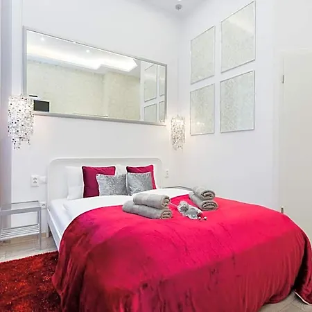 호텔 Silver By Staymood Holidays 3*