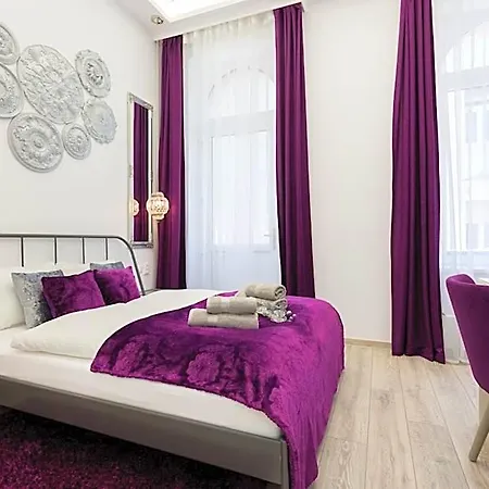 호텔 Silver By Staymood Holidays 3*