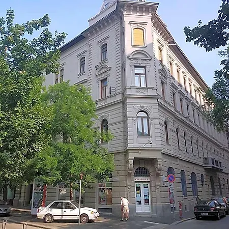 Hotel Silver By Staymood Holidays Budapešť